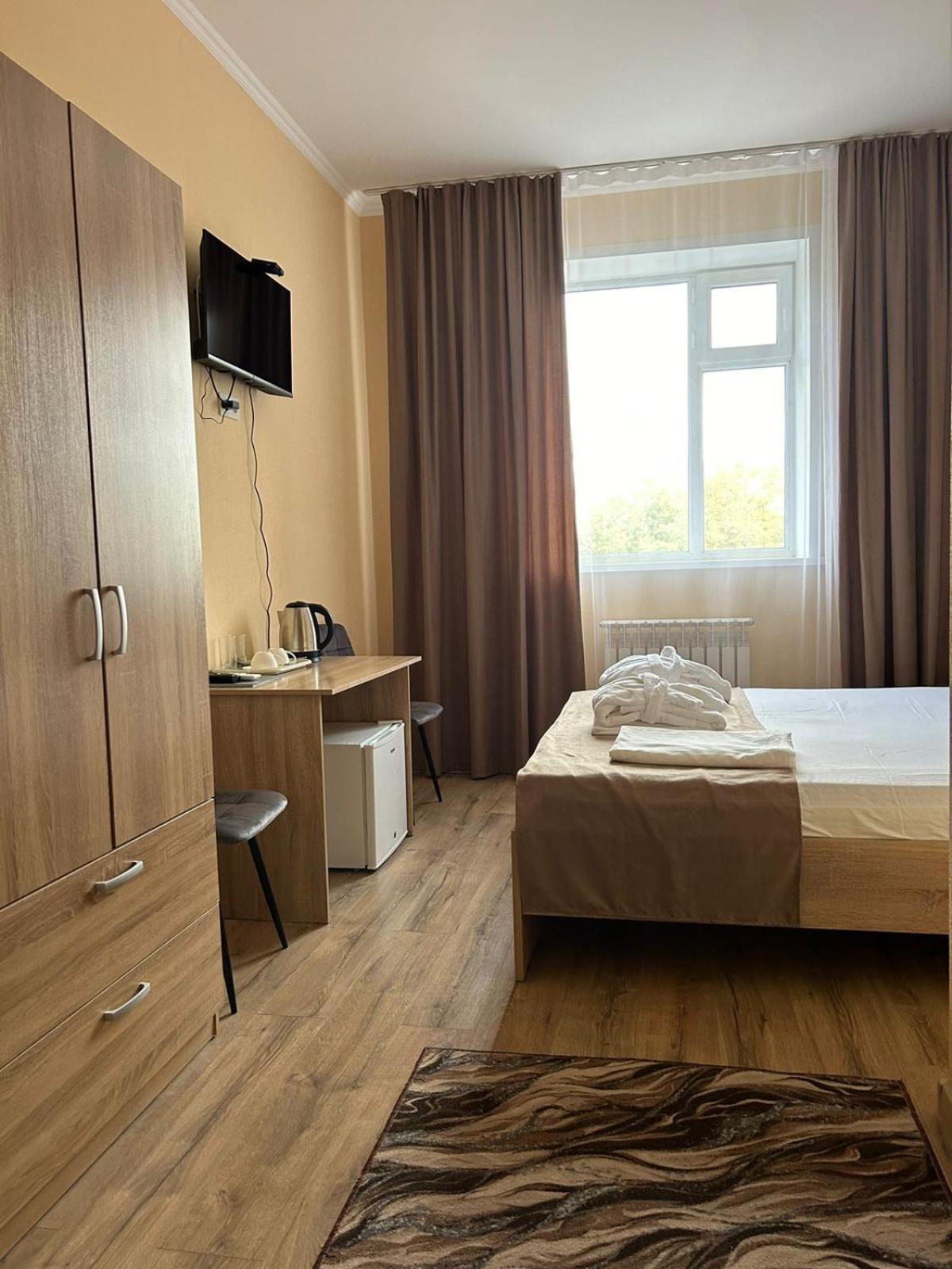 Belon Garden Hotel Astana Exterior foto